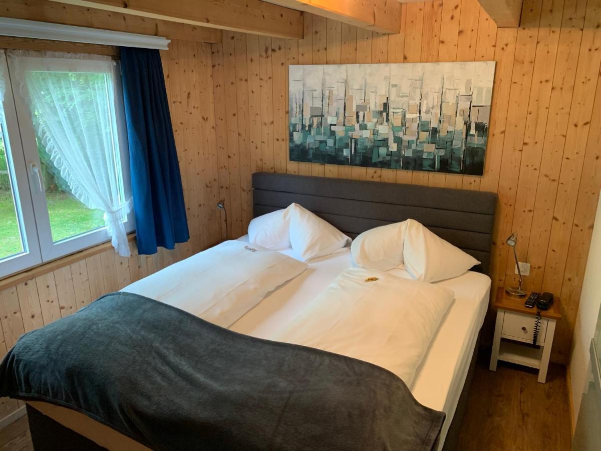 Chalet Hotel Adler Ag 칸더슈텍 외부 사진