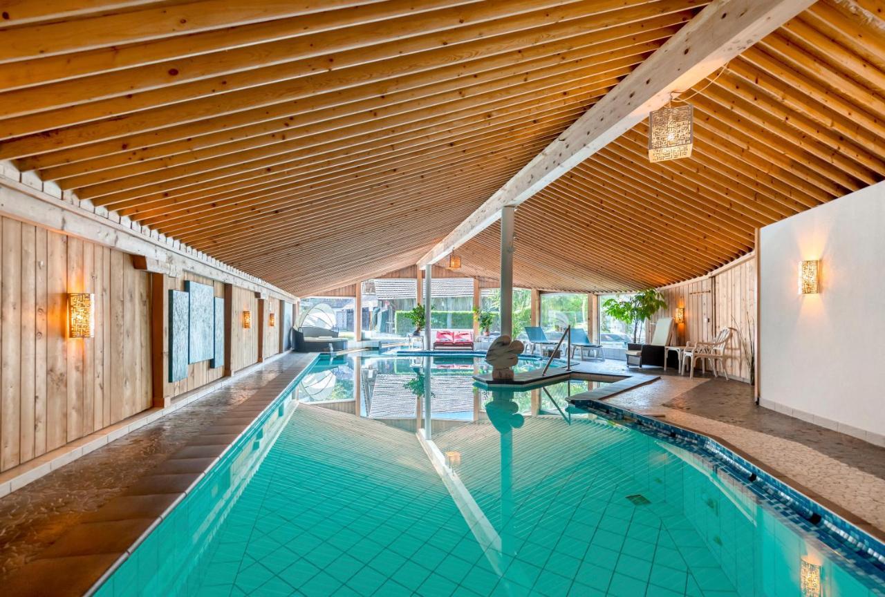 Chalet Hotel Adler Ag 칸더슈텍 외부 사진